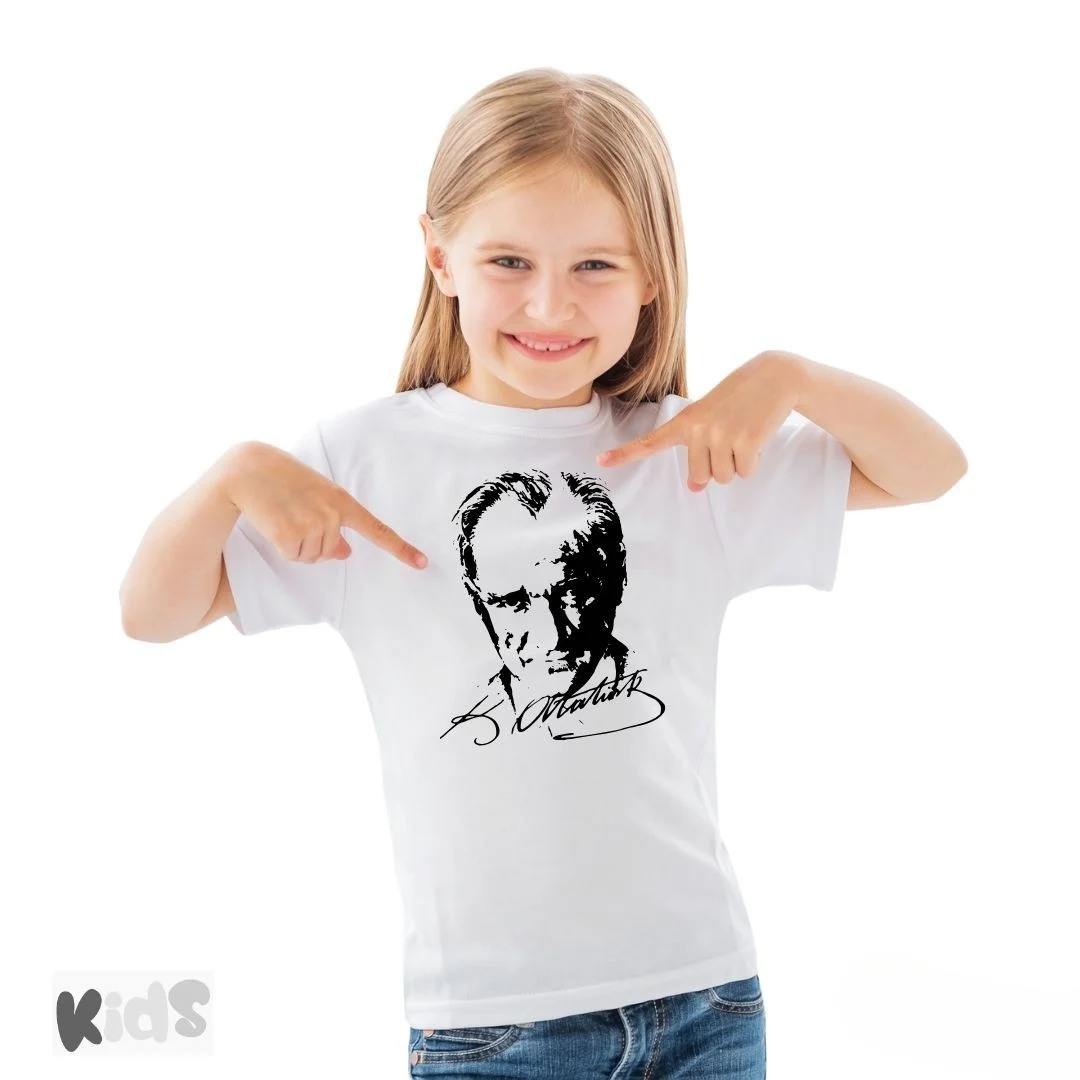Sıfır Yaka T-shirt Atatürk Baskılı Beyaz